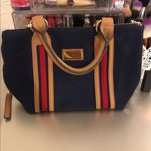 Tommy Hilfiger bag